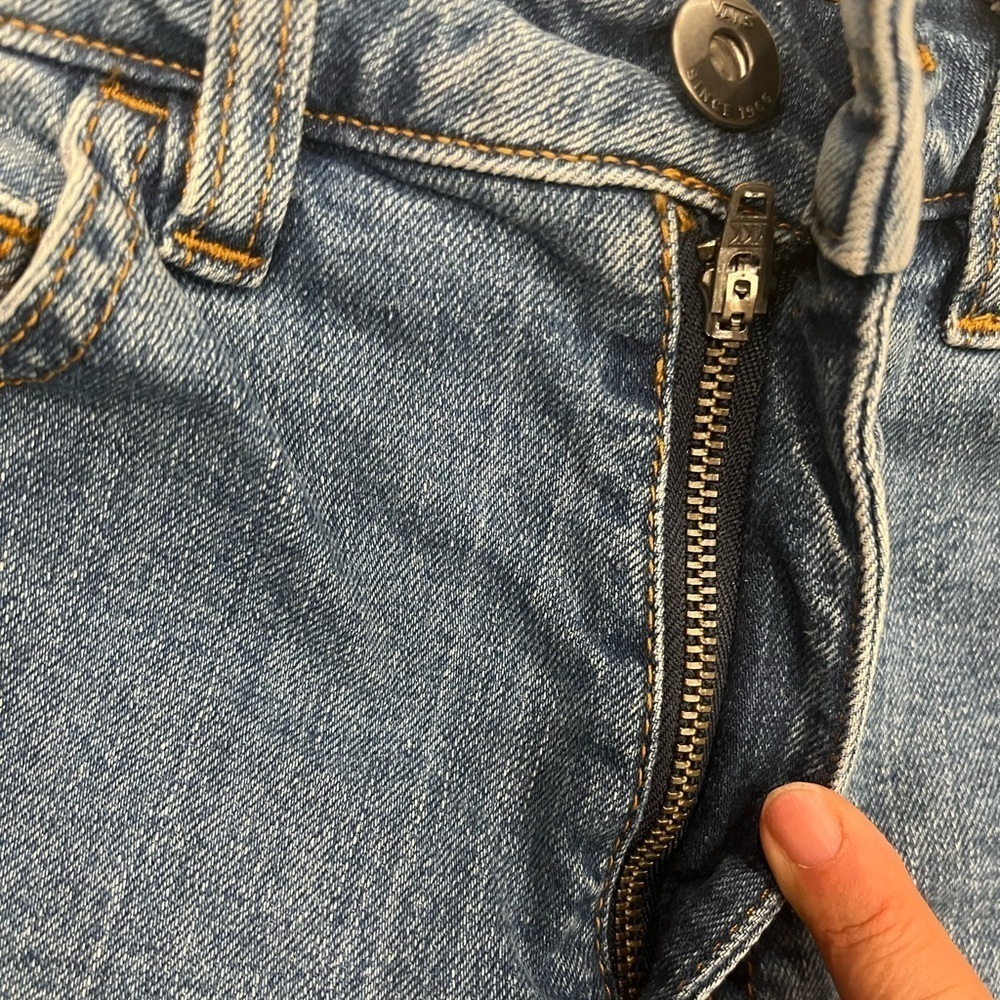 [28]Vans W HIGH RISE ROLL CUFF SHORTS - Picture 5 of 11